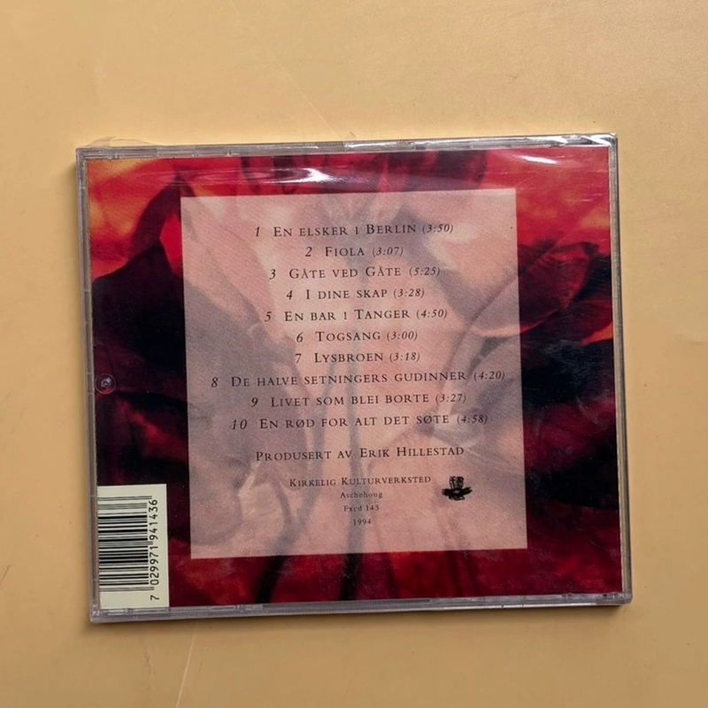 CD Musik Rock Kari Bremnes Gat - Prop En Cosplay ulasan dan harga